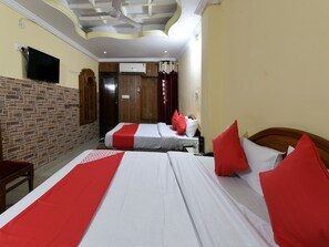 Deluxe Double or Twin Room, 1 King Bed | Premium bedding