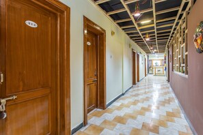 Hallway - OYO 24109 Hotel Santushti (Dewas)