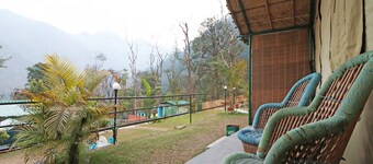 OYO 29047 Yoyo Moonlight