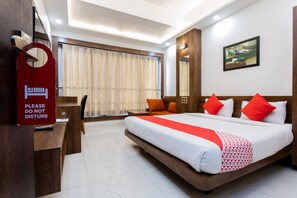 Double or Twin Room - Capital O 27658 Hotel New Mohit Regency (Bhopal)