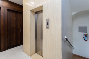 Interior - Capital O 27658 Hotel New Mohit Regency (Bhopal)