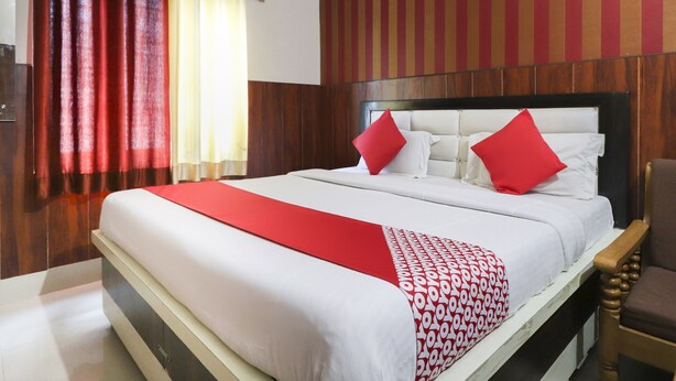 Unclassified image, 1 of 33, button - OYO 35382 Hotel Moon Light (Roorkee)