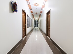 Hallway - OYO 35382 Hotel Moon Light (Roorkee)