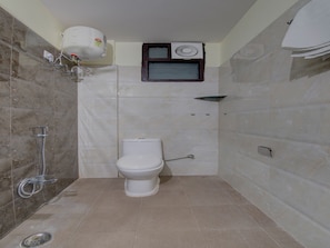 Double or Twin Room | Bathroom | Towels