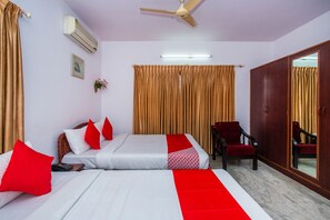 Premium bedding, free WiFi