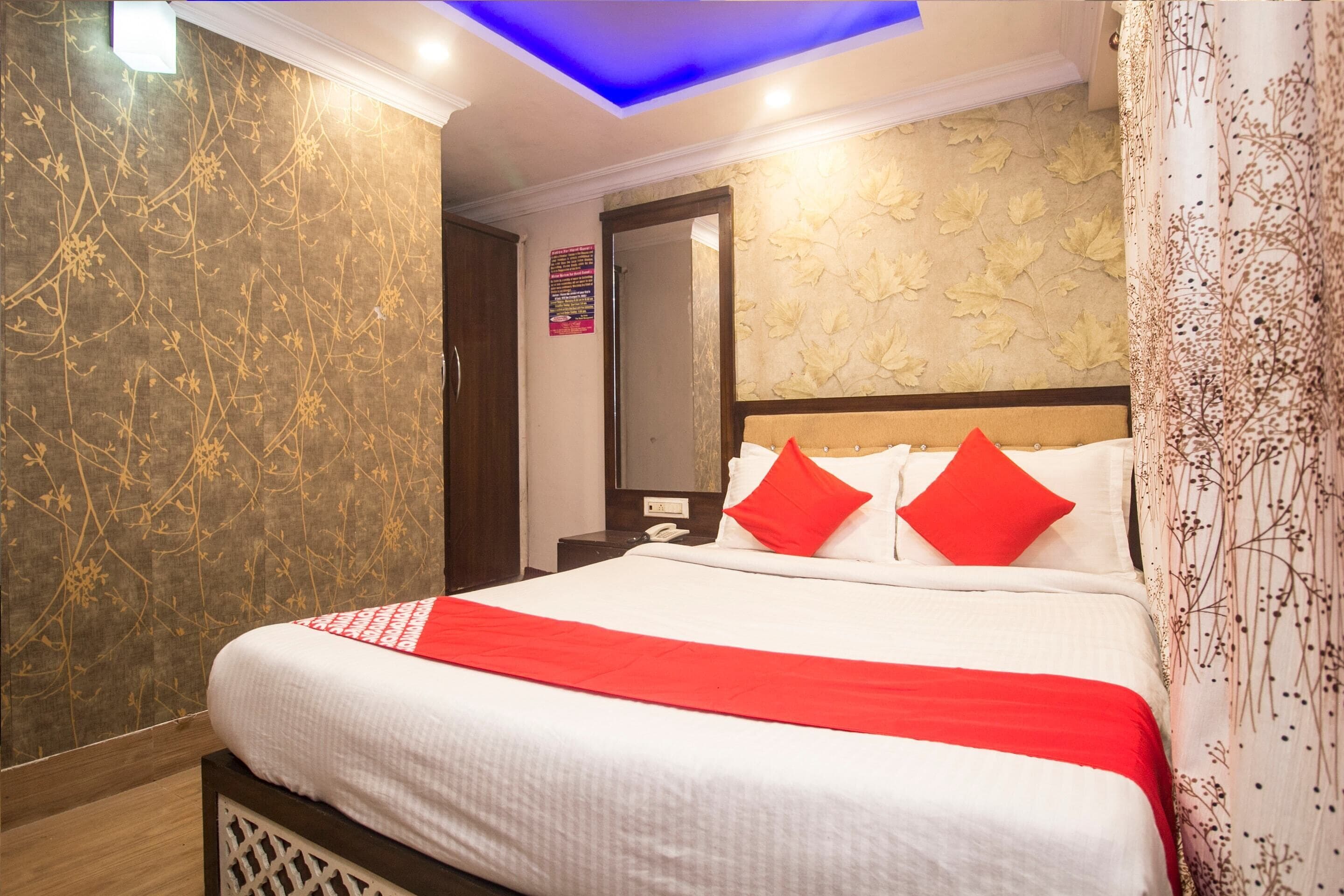 Double or Twin Room | Free WiFi, bed sheets