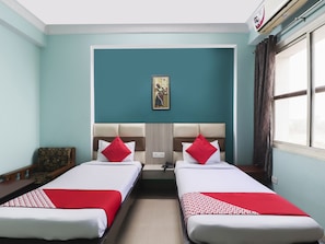 Habitación doble, 1 cama Queen size | Wifi gratis