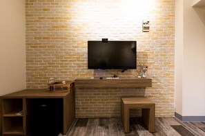 标准双人房, 无烟房, 阳台 (301) | 高档床上用品、羽绒被、办公桌、免费 WiFi