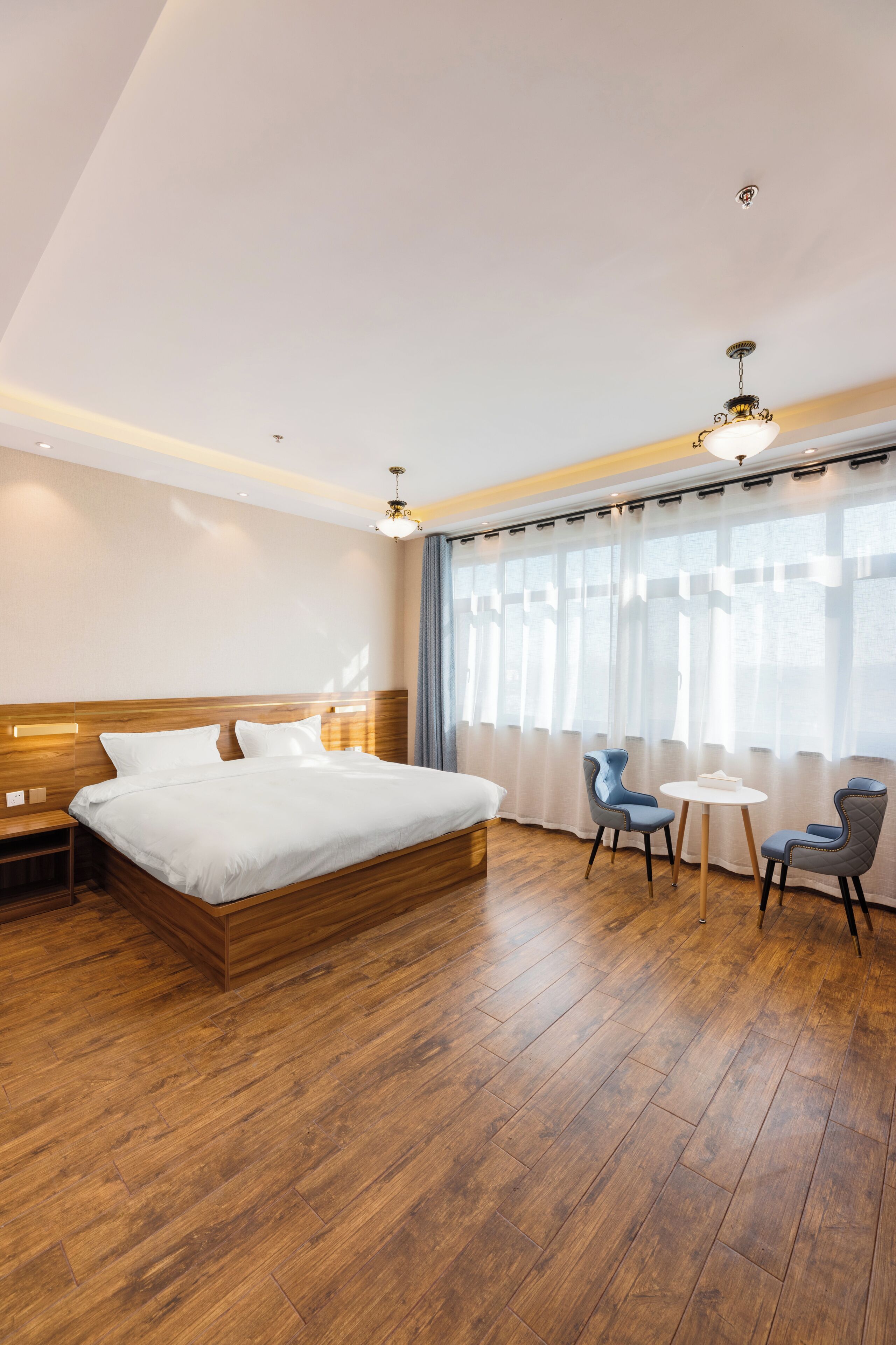 Deluxe-rum | Sängtillbehör av högsta kvalitet, duntäcken och memory foam-madrasser
