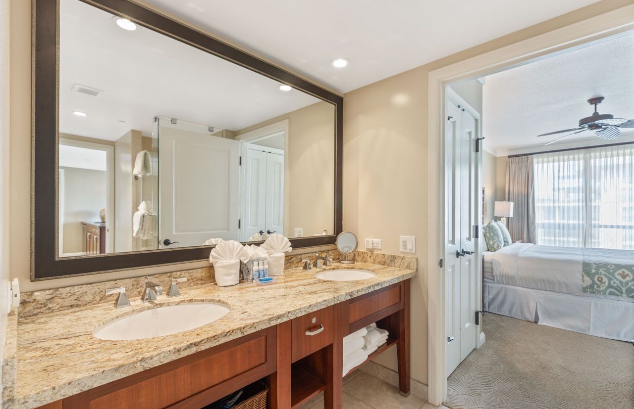 Bathtub, hair dryer, towels