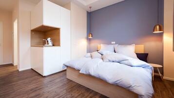 Standard-Studio | Wohnbereich | LED-Fernseher