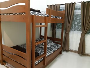 Appartement Standard | Espace de travail pour ordinateurs portables, accĂšs au Wi-Fi (inclus)