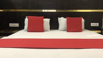Chambre Standard | Coffres-forts dans les chambres, bureau