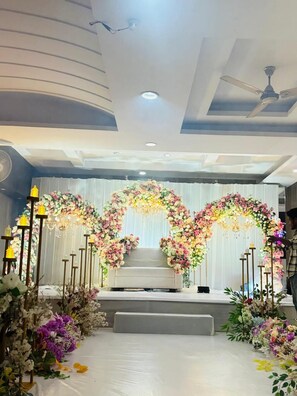 Banquet hall - Hotel Dreamland (Haridwar)