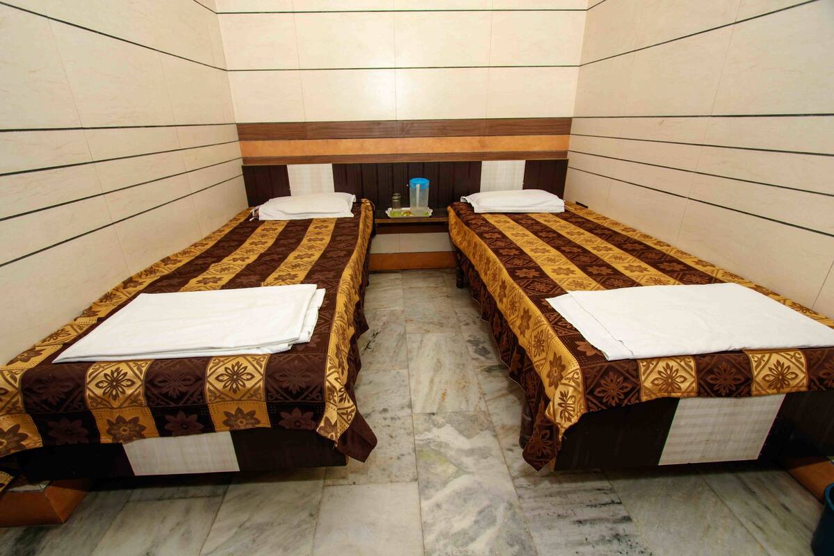 Standard Double Room | WiFi (free)