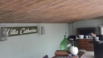 Een flatscreentelevisie