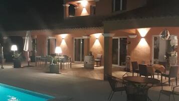 Front of property - evening/night