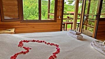 Bungalow, 1 Double Bed | Soundproofing, free WiFi, bed sheets