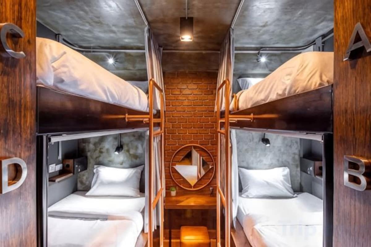 Frigobar, cortinas blackout, Wi-Fi de cortesia, roupa de cama