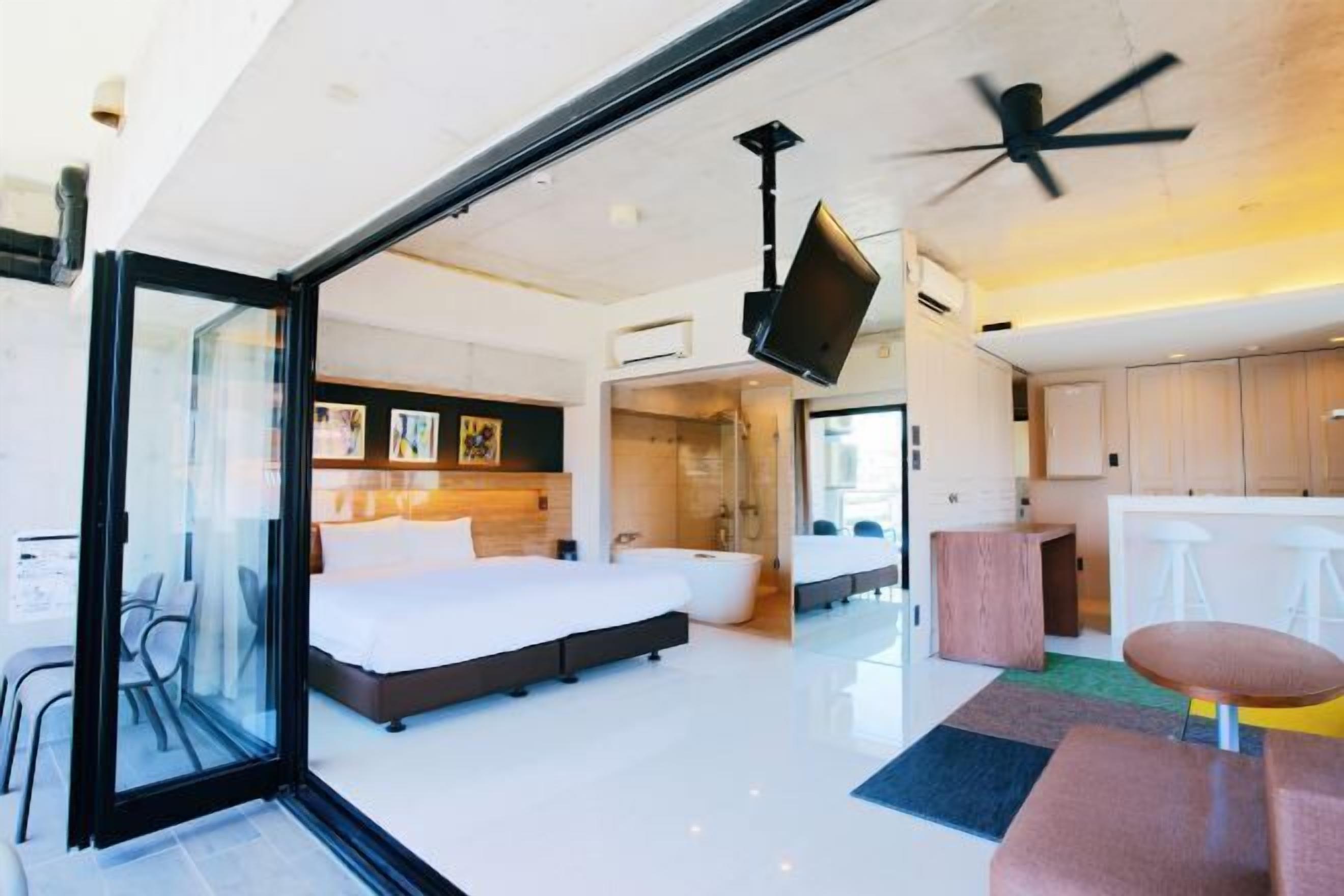 Premium bedding, down duvets, pillow-top beds, in-room safe