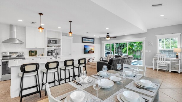 Villa, 3 habitaciones | Restaurantes