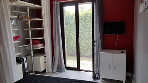 Interior - Dependence Villa 4 People Private Garden and Jacuzzi (Garéoult)