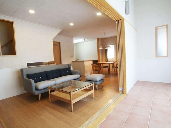 Unclassified image, 1 of 52, button - Angel Forest Shirakawa Kogen (Ten-ei)