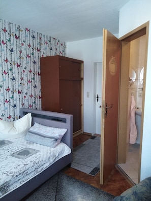 Wifi gratis y ropa de cama