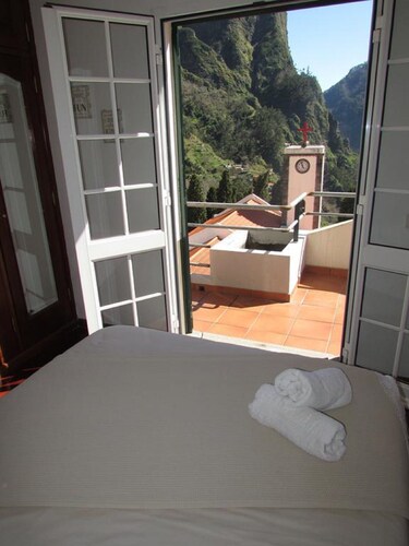 Curral das Freiras Apartementos- 2 - 4 People