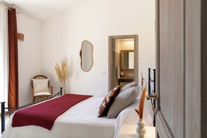 4 Schlafzimmer, Bügeleisen/Bügelbrett, Reisekinderbett, kostenloses WLAN