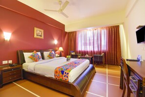 Desk, rollaway beds, free WiFi, bed sheets
