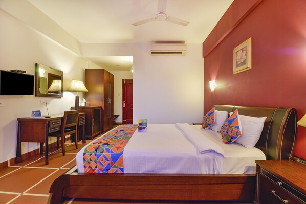 Desk, rollaway beds, free WiFi, bed sheets
