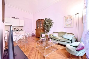 Fernseher, Videothek