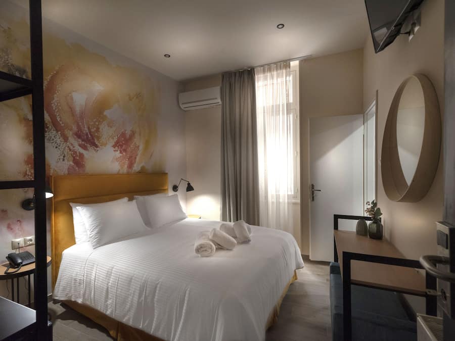 Portrait Double Room | 1 quarto, frigobar, cofres nos quartos, escrivaninha