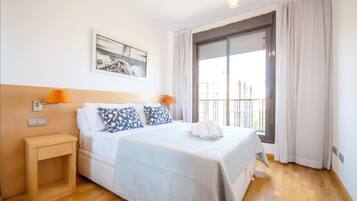 City appartement, 1 slaapkamer, uitzicht op stad (1) | 1 slaapkamer, lakens van Egyptisch katoen, luxe beddengoed