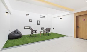 Lobby - Treebo City Inn, Satara (Satara)