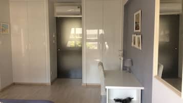 Suite Superior (Armonia) | 2 kamar tidur, brankas, meja kerja, dan tirai kedap cahaya