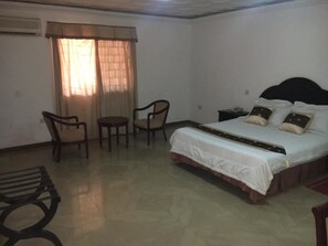 Deluxe Room | 1 bedroom, minibar, desk, free WiFi - Luxury West Hotel (Adenta)