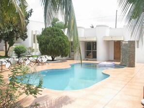 Piscine extérieure