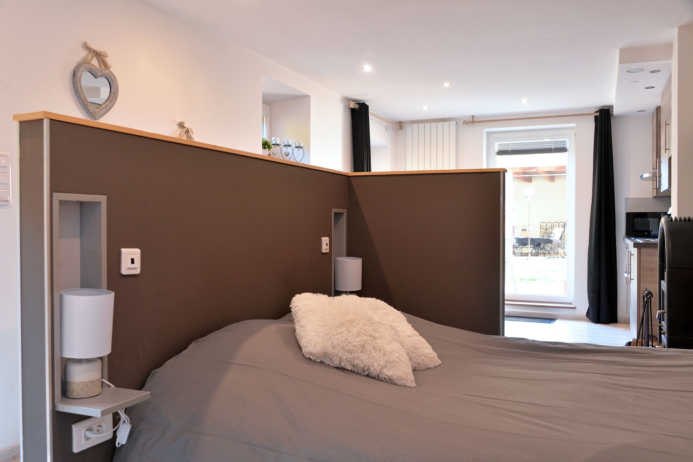 Studio Comfort, kamar mandi pribadi, pemandangan kebun (Le Cocon des Capucines )