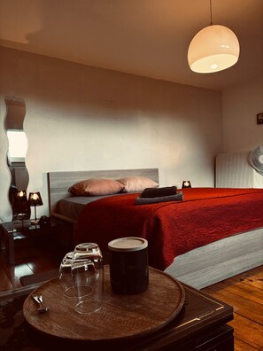 Chambre Double pour 1 personne, 1 grand lit, non-fumeurs | Décoration personnalisée, ameublement personnalisé