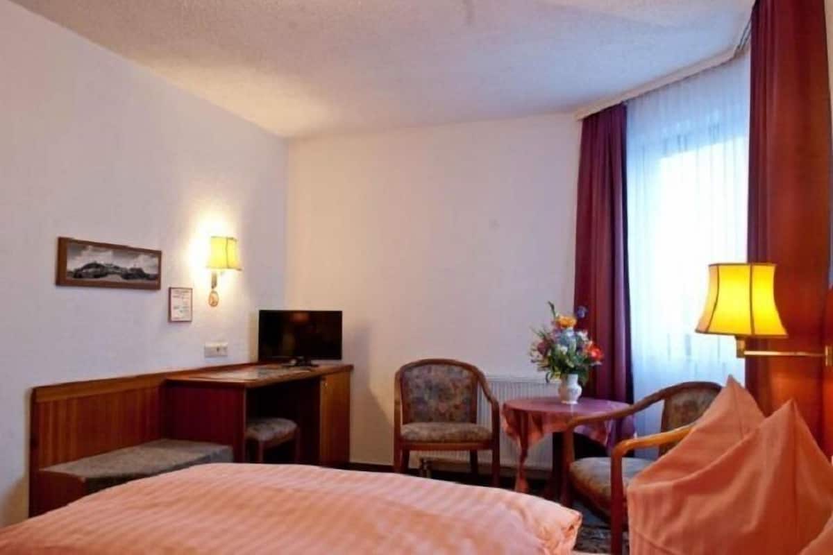 Double Room | WiFi (free)