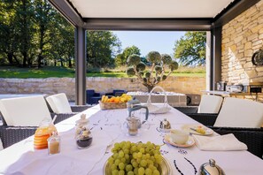 Restauration extérieure