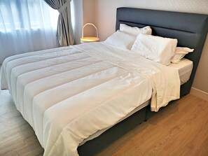 2 chambres, fer et planche à repasser, accès Internet, draps fournis