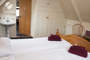 4 bedrooms