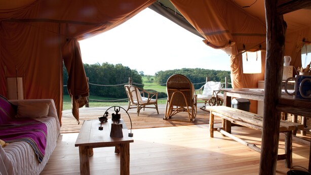 Tent (Safari) | Blackout drapes, iron/ironing board (on request) - Alpagâterie (Juillac)