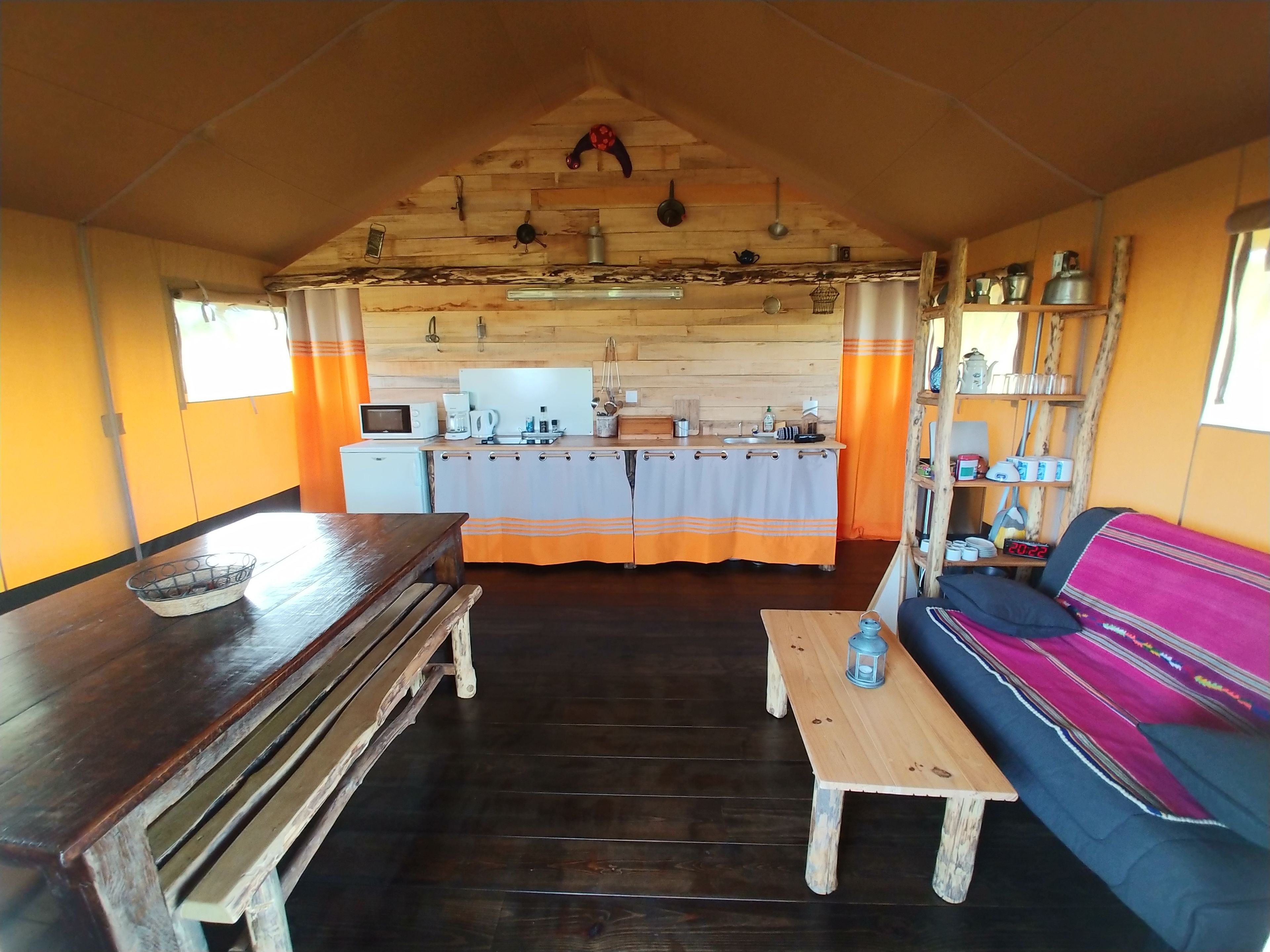 Tent (Safari) | Living room