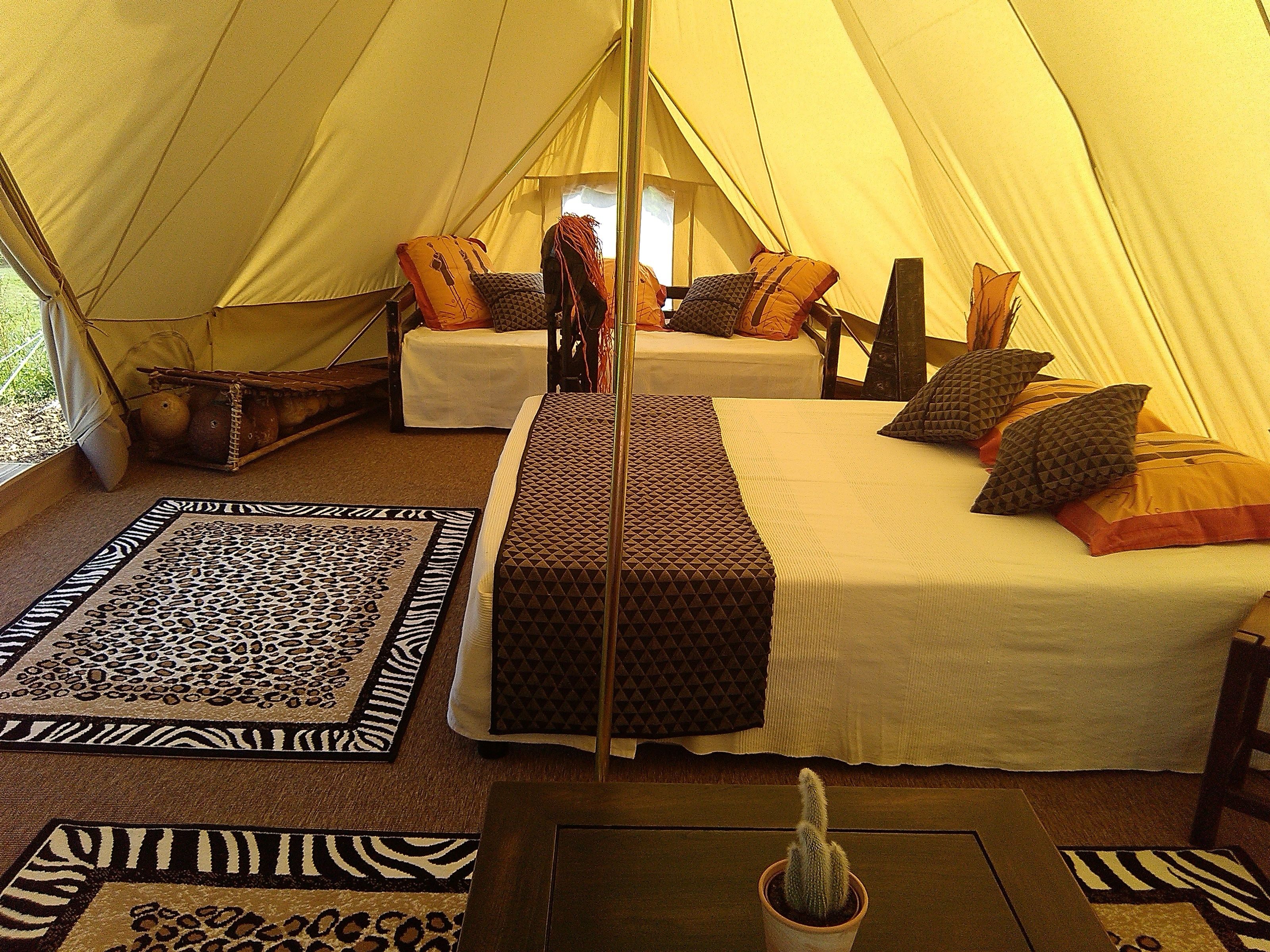 Tent (Saharienne) | Individually decorated, individually furnished, blackout drapes