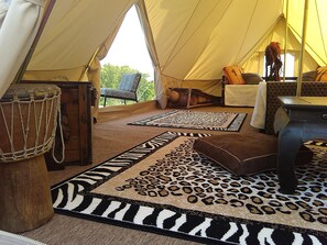 Décoration personnalisée, ameublement personnalisé, rideaux occultants