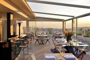 Daily buffet breakfast (EUR 10 per person)